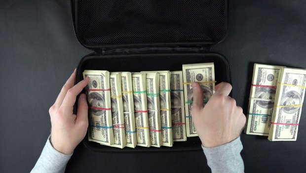 ABŞ-dən Azərbaycana pul köçürmələri 55 % artıb