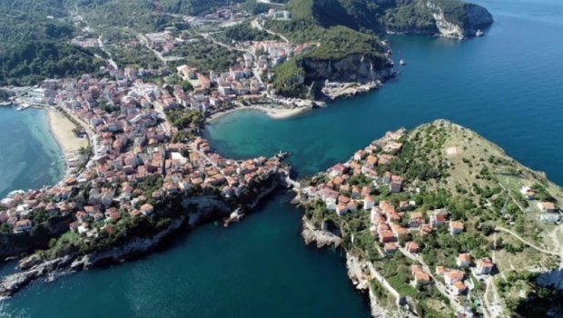 Bu qəsəbənin əhalisi bayramda 10 dəfə artdı - FOTO