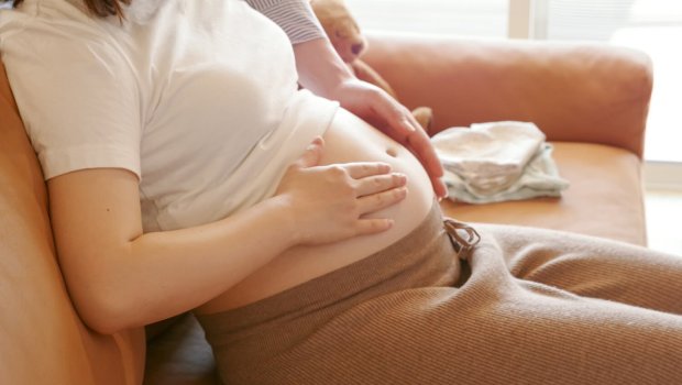 ABŞ-da iyrənc HADİSƏ: Ana 14 yaşlı qızını sevgilisinə verdi