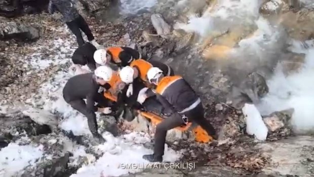 Qəbələdə 50 yaşlı kişi dağda yıxılaraq xəsarət alıb - VİDEO
