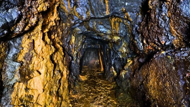 Dünyanın ən zəngin qızıl yatağı tapıldı - Dəyəri 83 milyard dollara çatır