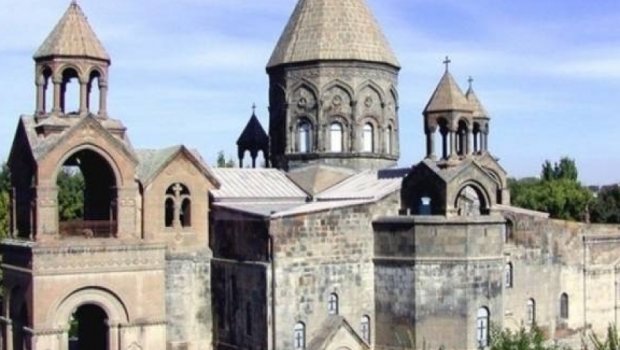 Ermənistanda Apostol kilsəsinin bu imtiyazı ləğv edildi