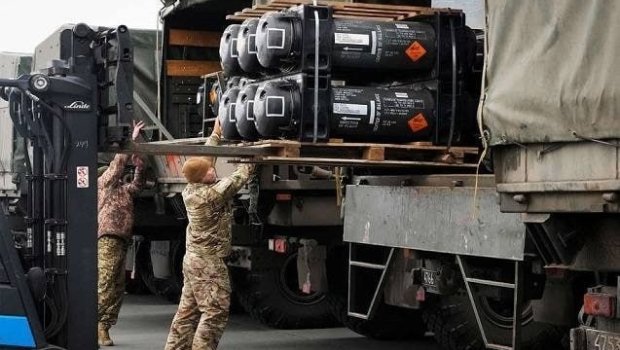 KİV: ABŞ Ukrayna üçün ayrılan silahları Yaxın Şərqdə göndərəcək