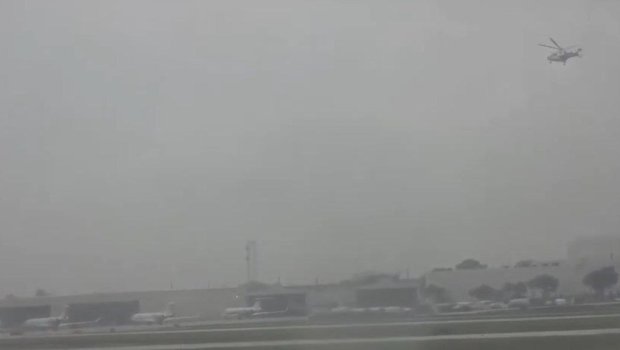 Trampın helikopterinə hücum edilib? - VİDEO