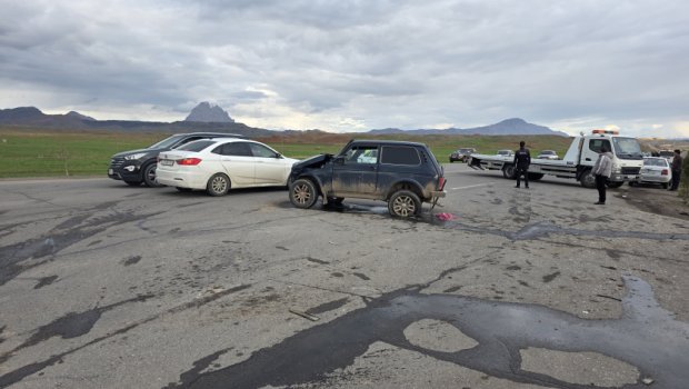 Naxçıvanda qəza baş verib, 3 nəfər xəsarət alıb - FOTO/VİDEO