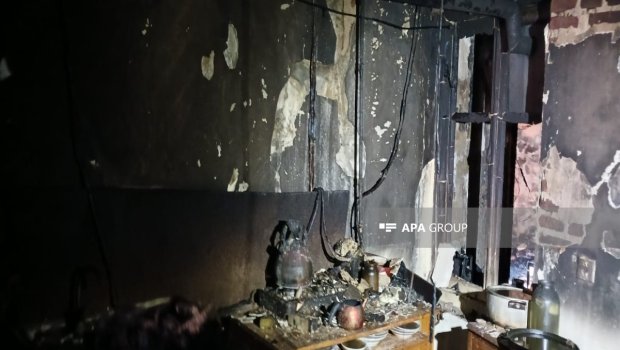 Gəncədə yaşayış binasında yanğın: Sakinlər təxliyə edildi - FOTO