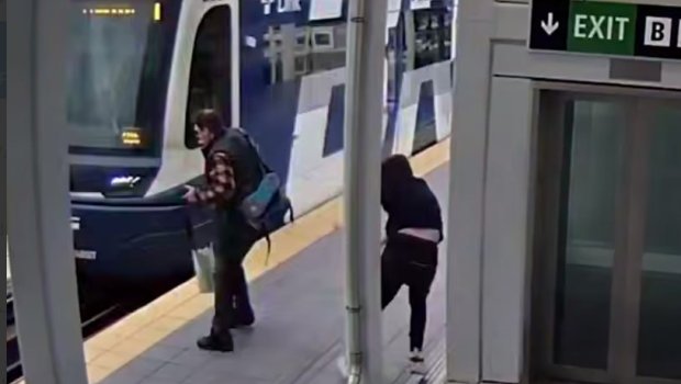 ABŞ-da qatar stansiyasında QORXULU ANLAR &ndash; VİDEO