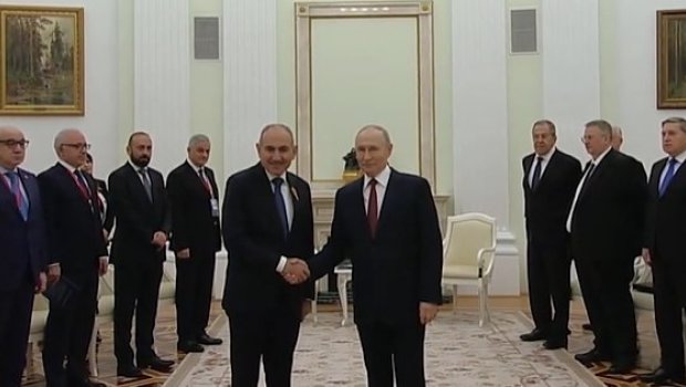 Putin və Paşinyan arasında görüş KEÇİRİLİR