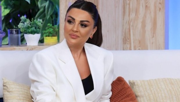 Gülayın üzüyü müzakirə yaratdı: Hamı ondan danışır &mdash; VİDEO