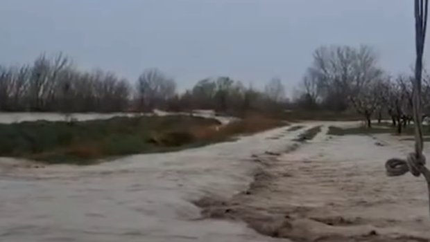 Təsərrüfatlarını su basmış hansı fermerlərə pul veriləcək? &ndash; RƏSMİ AÇIQLAMA