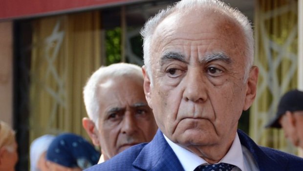 Hacıbala Abutalıbov Qaxdan QOVULUB