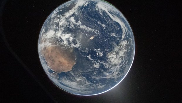 54 ildən sonra Yerin tam fotosu çəkildi