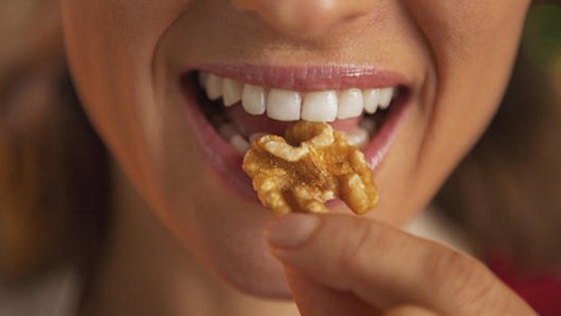 Alimlər qoz yemək üçün ideal zamanı açıqladılar