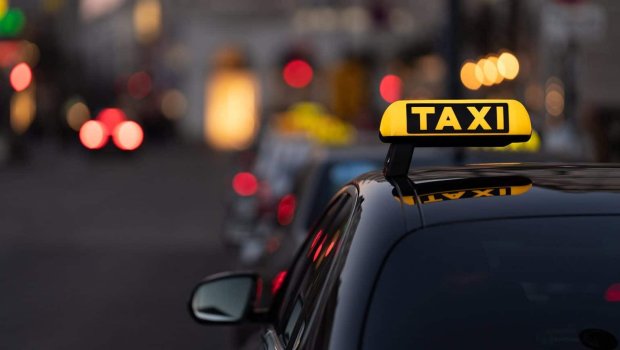 Taksilərdə xidmət haqqı yenidən bahalaşa bilər