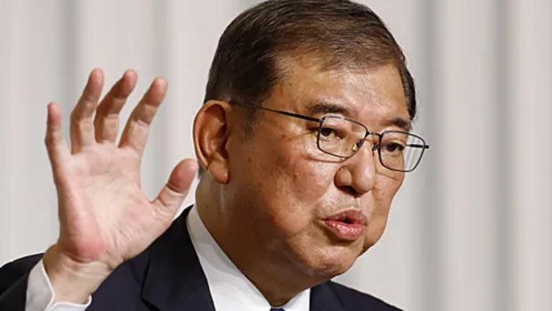 İşiba Trampla ünsiyyətin çətinliyindən danışdı: &ldquo;Onunla yalnız razılaşmaq lazımdır&rdquo; - VİDEO