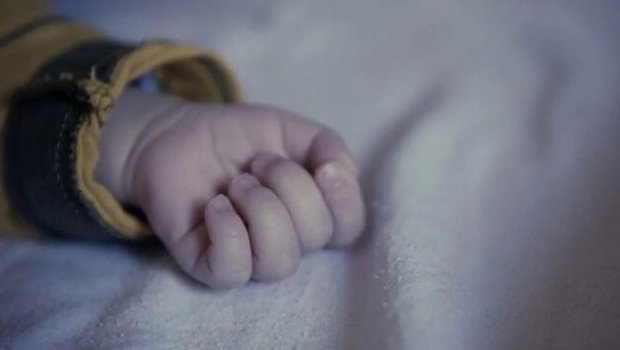 Gəncədə 1 yaşlı uşaq xəstəxanada öldü