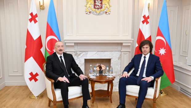 İlham Əliyev və Baş nazir İrakli Kobaxidze mətbuata bəyanatlarla çıxış edirlər - CANLI