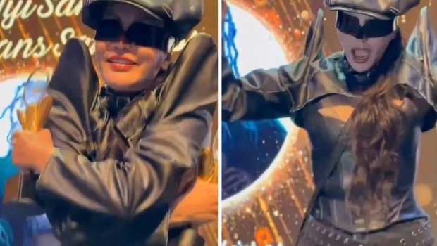 Aldığı mükafatı elə səhnədəcə sındırdı - Video