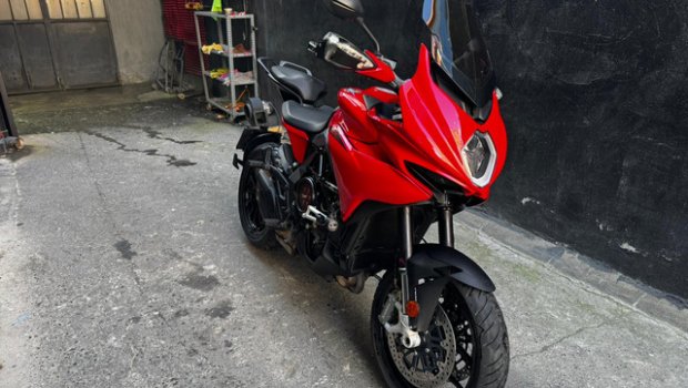 Dostunun evindən pul oğurlayıb motosiklet aldı &ndash; Bakıda kuryoz OLAY