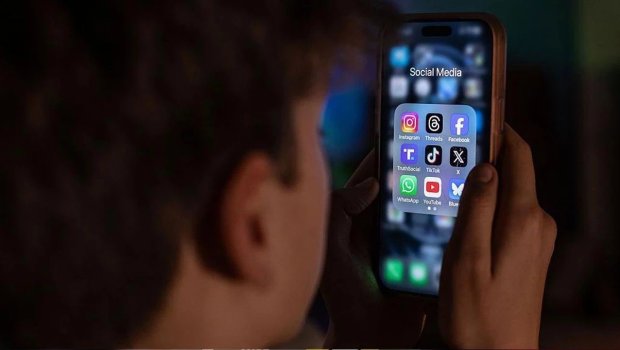 Türkiyədə də uşaqlara sosial şəbəkələr qadağan edilir