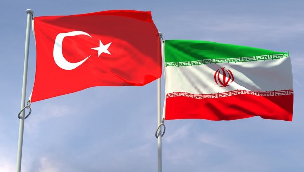 Türkiyə İrana humanitar yardım göndərdi - FOTO