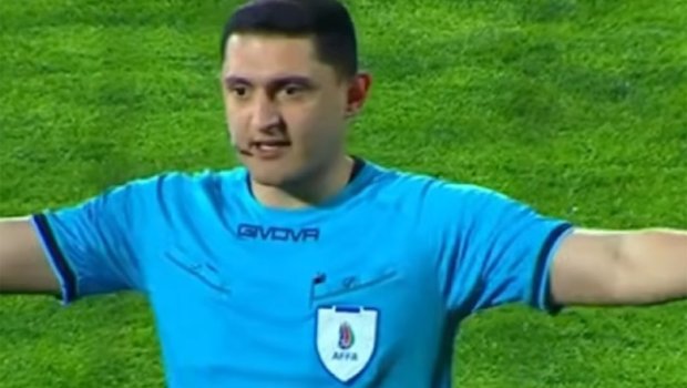 Rəhim Həsənov yenə hakim səhvlərini etiraf etdi &ndash; VİDEO