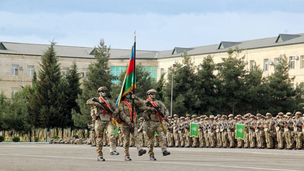 Azərbaycanda xüsusi təyinatlılar həyəcan siqnalı ilə qaldırıldı - FOTO