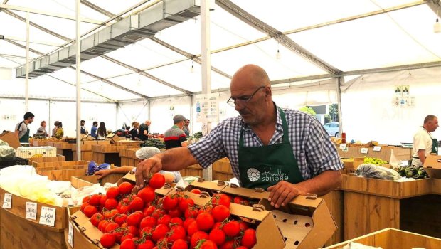 Əslində, 20 qəpiyədir, amma 4 manata satılır