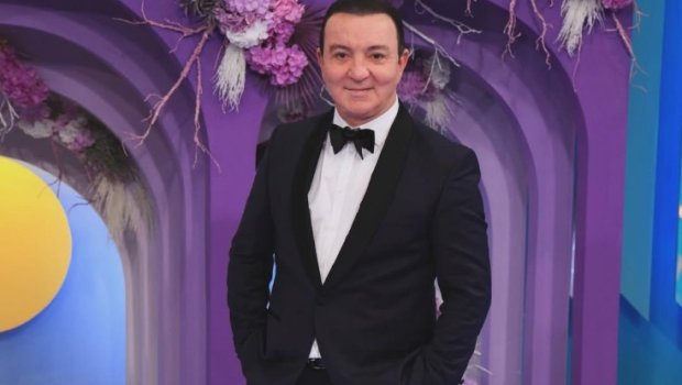 "Bir insanın əynində üçdən artıq rəng varsa, anormaldır"