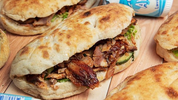 Tərtərdə iki nəfər dönərdən zəhərlənib