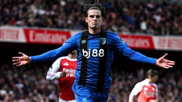 &ldquo;Arsenal&rdquo; öz meydanında uduzdu &ndash; VİDEO 