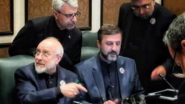 Hörmüz boğazı ilə bağlı danışıqlar DAYANDIRILDI