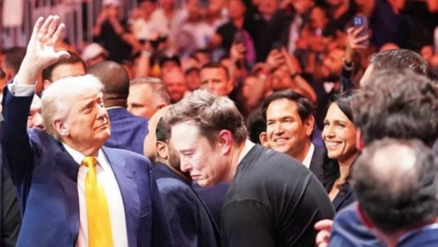 Tramp ABŞ-İran danışıqları zamanı UFC 327 turnirinə qatılıb