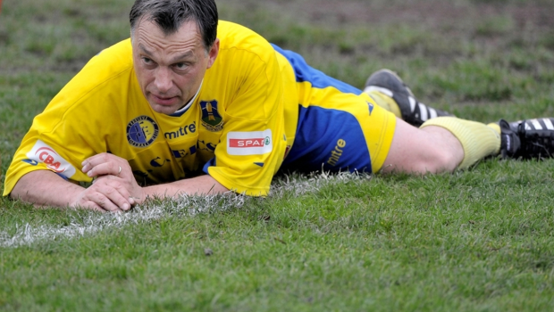 16 il sonra final fiti - 2 nömrə gedir