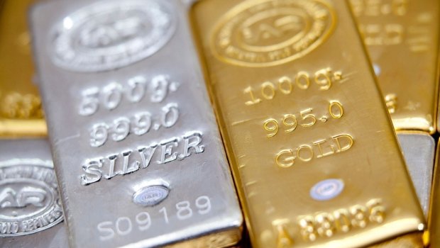 Qızılın qiyməti 4800 dollara yaxınlaşdı