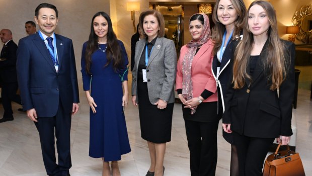 Leyla və Alena Əliyevalar Bakıda beynəlxalq konfransın AÇILIŞ MƏRASİMİNDƏ &ndash; FOTO
