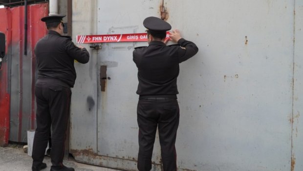 Binəqədidə mebel sexinin fəaliyyəti dayandırıldı &ndash; FOTO/VİDEO