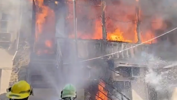 Bakının mərkəzindəki yanğın söndürüldü &ndash; ANBAAN VİDEO