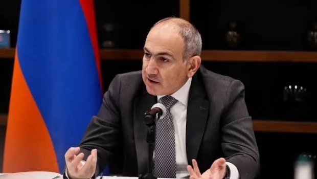 Paşinyan: &ldquo;Erməni şagirdlər sərhəddən 30 metr aralıda futbol oynayır, bax, sülh budur&rdquo;