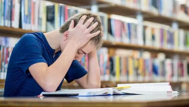 Bugünün gəncləri niyə stress və həyəcan içindədir? - Psixoloqun izahı