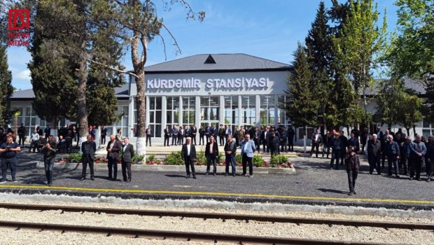 Dəmir yolları ilə sərnişin daşımalarında REKORD