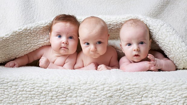 Yenidoğulanlar dünyanı ağ-qara görür? &ndash; Körpələr haqqında miflər və doğrular