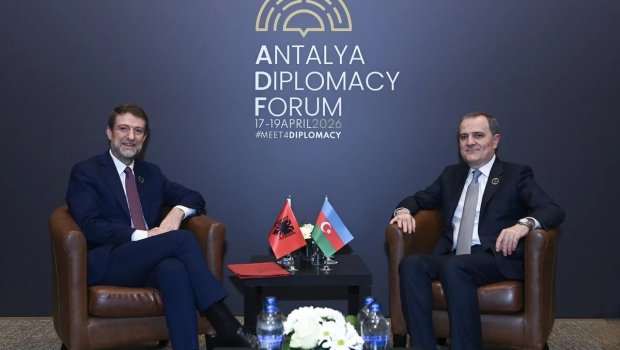 Ceyhun Bayramov görüş zamanı albaniyalı həmkarını təbrik etdi - FOTO