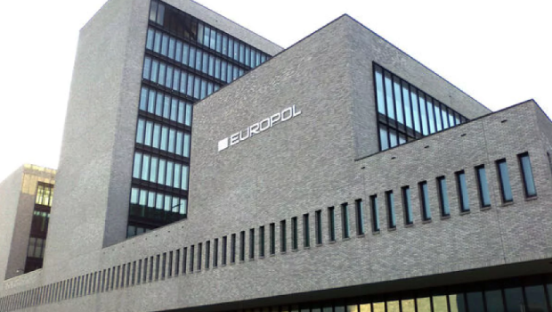 DDoS hücumu edən 4 nəfər tutuldu, 25 nəfər axtarışa verildi