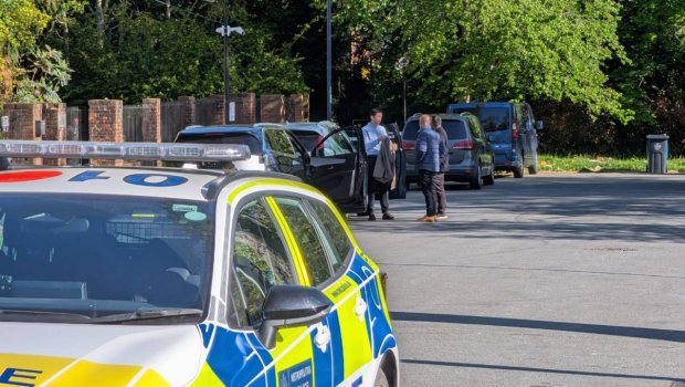 Londonda sinaqoqa hücum edildi