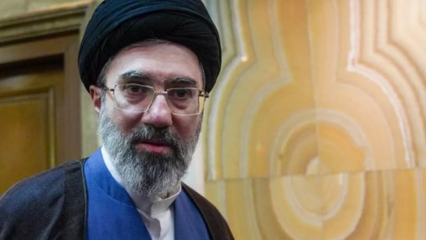 Müctəba Xameneinin adından İran mediası BƏYANAT YAYDI