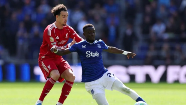 "Liverpul" derbidə üstün tərəf oldu - VİDEO