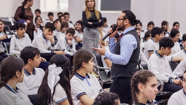 ADY Xırdalan şagirdlərinə təhlükəsiz hərəkət mövzusunda təlim keçdi &ndash; FOTO