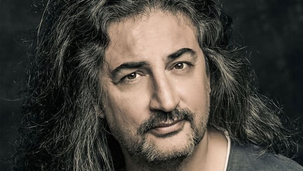 Bakıda tamaşaçılara hörmətsizlik edən Çelikdən AÇIQLAMA &ndash; FOTO