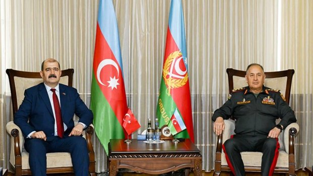 General-polkovnik Kərim Vəliyev Talat Canbolatla hərbi təhsili müzakirə etdi - FOTO